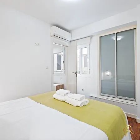 Apartment Lovely In Malaga